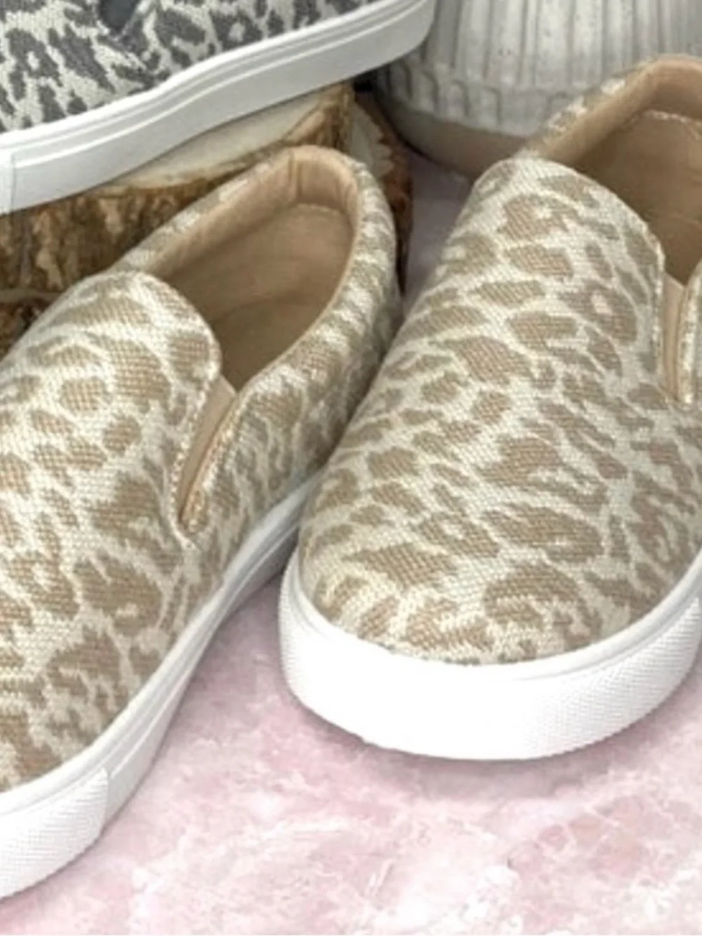 BNWB Slip-On Women's Leopard Print Sneakers - Picture 7 of 8